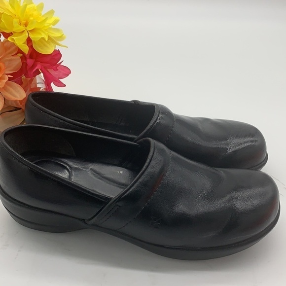 Sanita Black Leather clog Sz 42. CM1073E - Picture 2 of 7